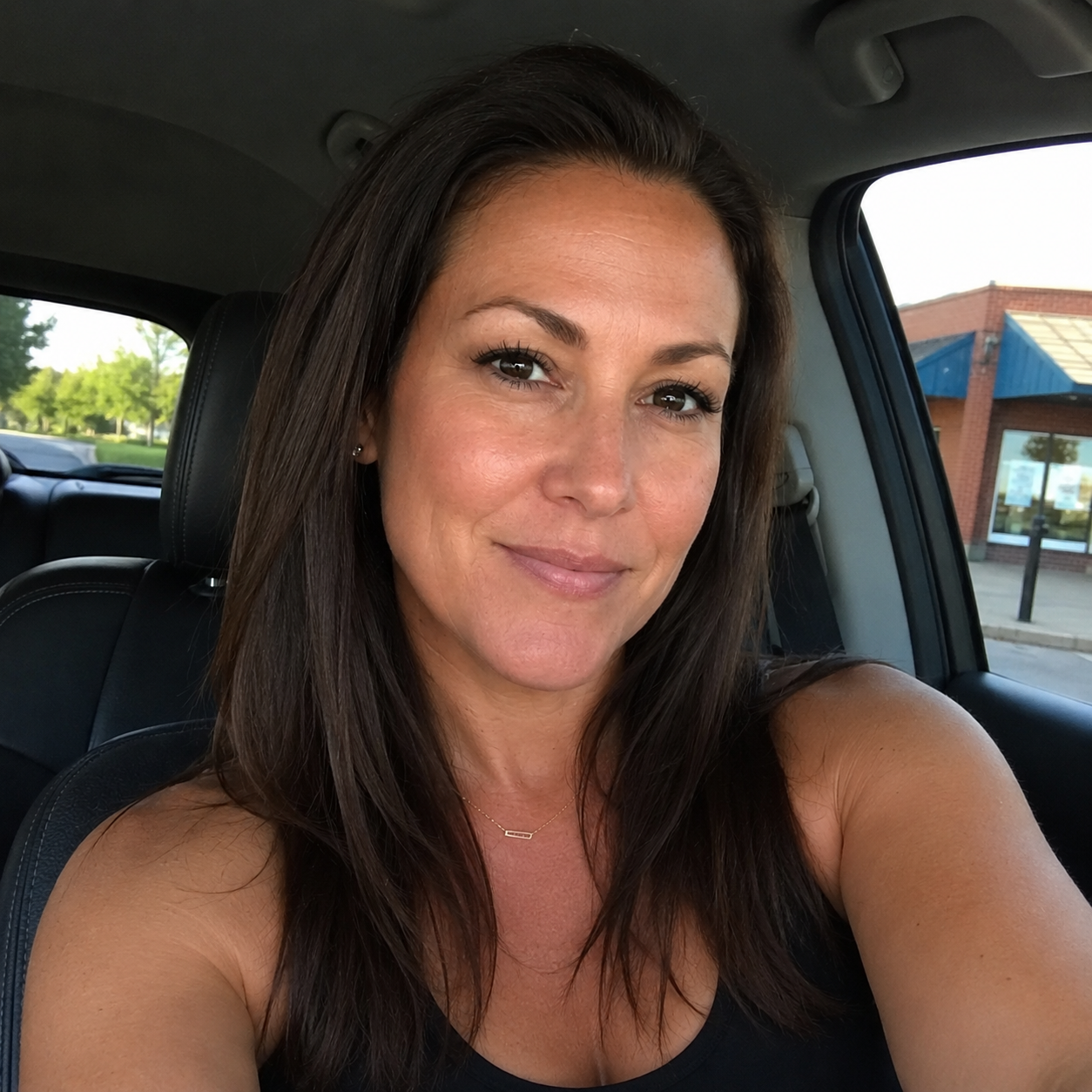 <strong>Nicole M., 42</strong>